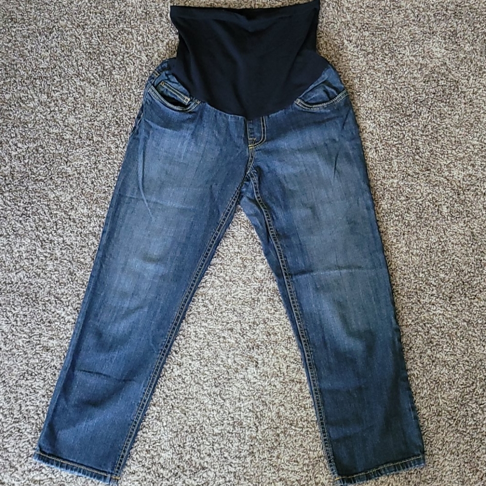 Maternity denim capris